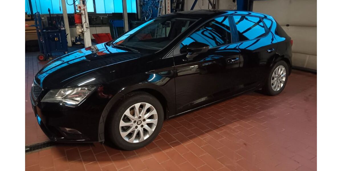 Seat Leon 153.863 km 6.590 &euro; Oberstenfeld 71720