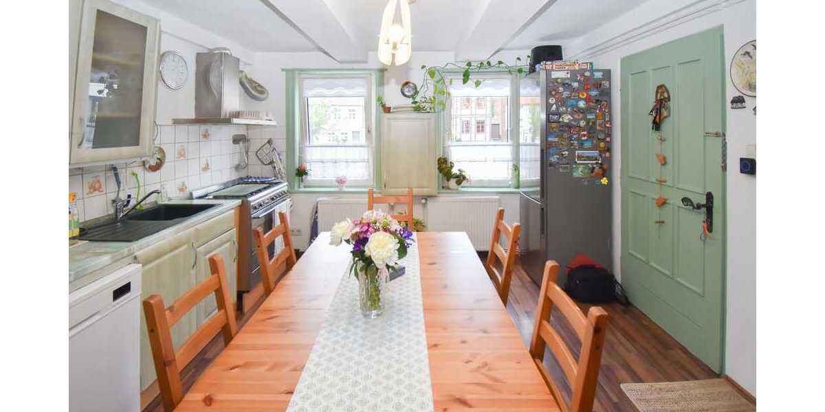 Historisches Reihenhaus mit PV-Anlage!!! - Reihenmittelhaus Bad Salzdetfurth | Angebot:26336858