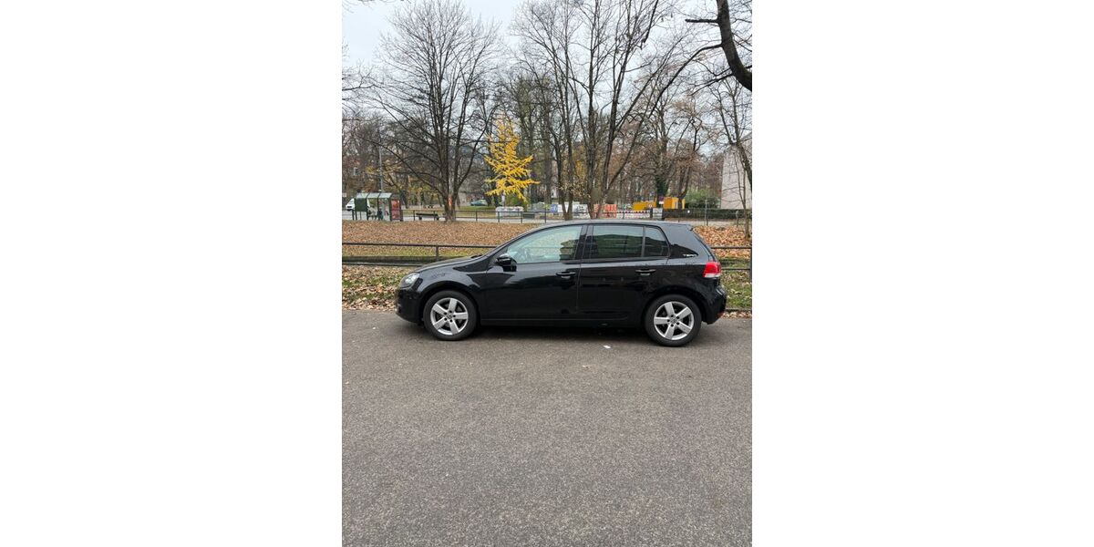 VW Golf 199.836 km 5.200 &euro; Augsburg 86153