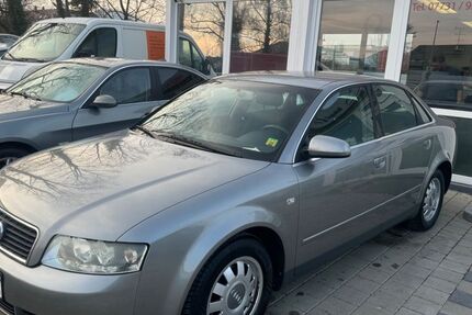 Audi A4 174.000 km 3.750 &euro; Singen 78224