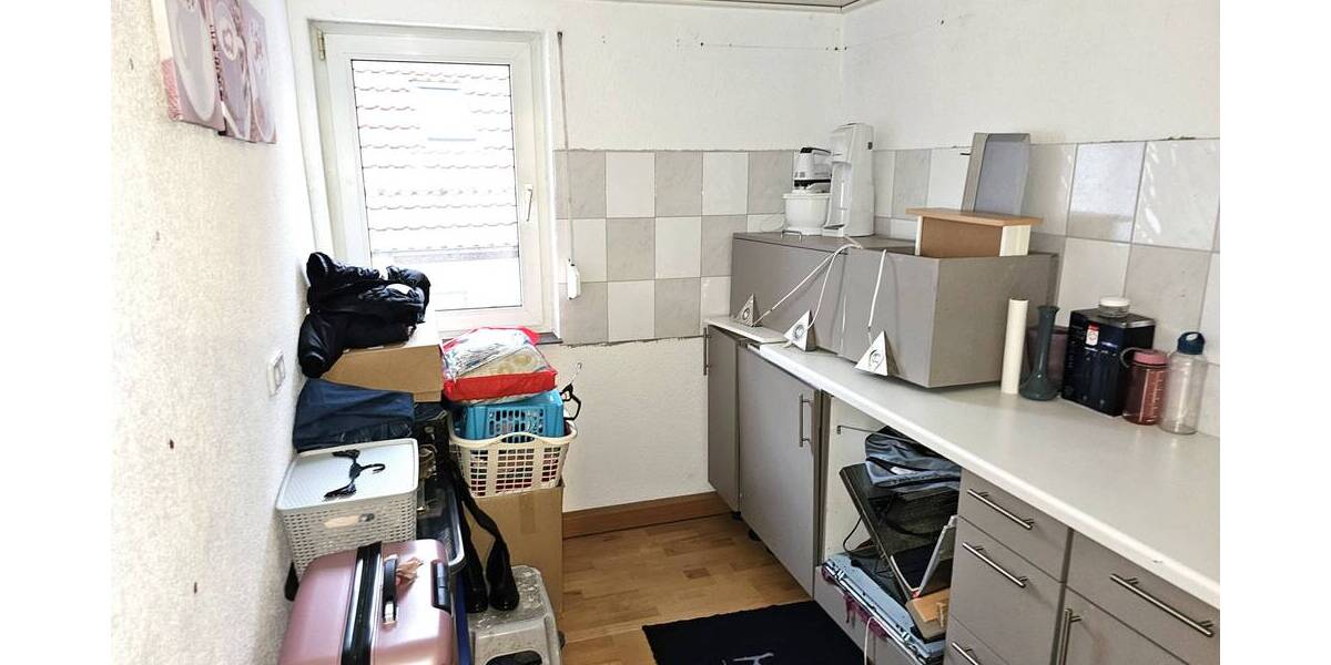 Einfamilienhaus Laichingen Feldstetten - 7 Zimmer, 202 m&sup2;, 299.000&euro; | Angebot:25695096