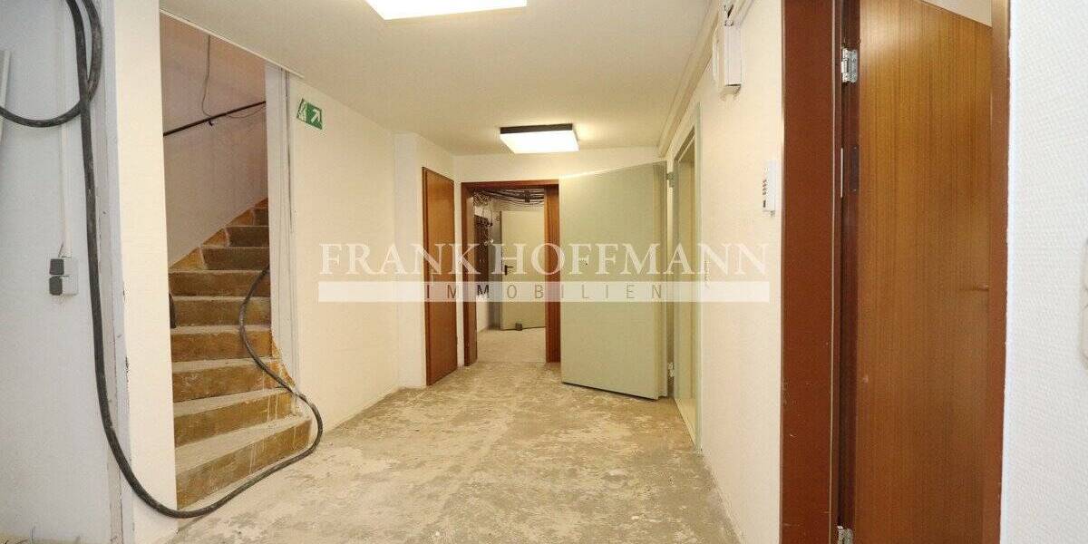 Gewerbeobjekt Henstedt-Ulzburg Ulzburg - 1.500&euro; | Angebot:25801688