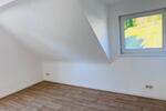 Dachgeschoßwohnung Marburg - 4 Zimmer, 80 m&sup2;, 780&euro; | Angebot:25431433