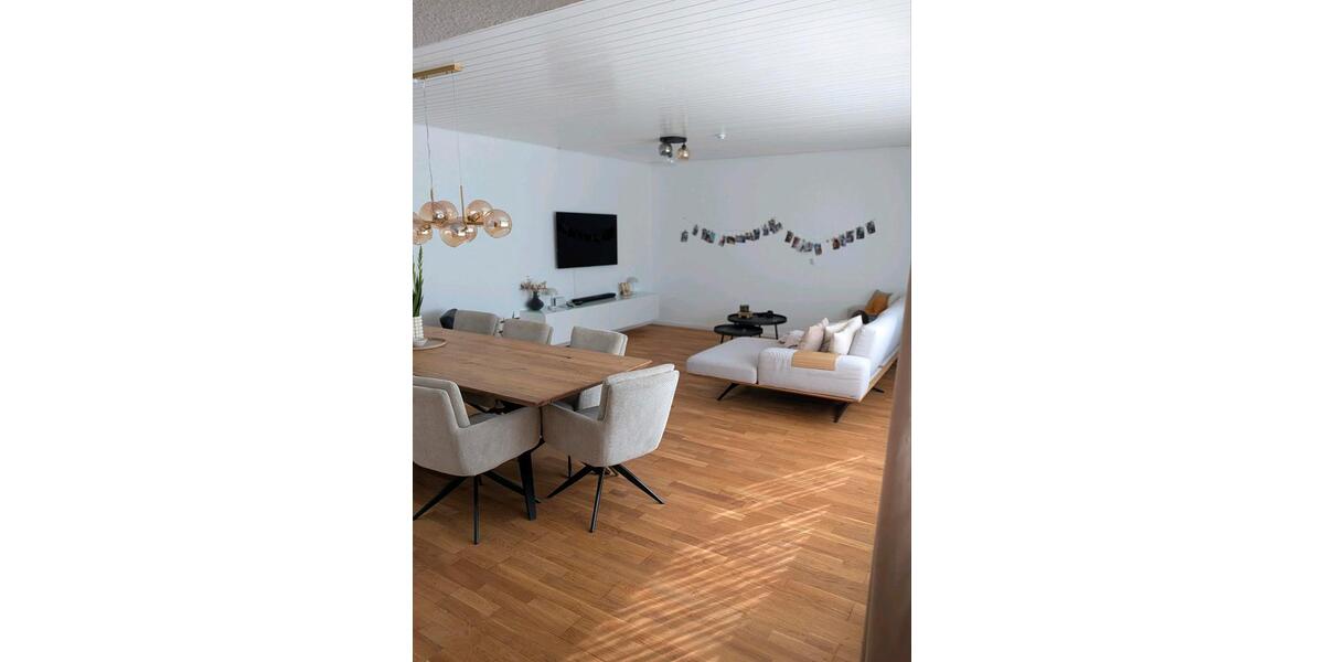 Bungalow Wetzlar Dutenhofen - 4.5 Zimmer, 145 m&sup2;, 1.590&euro; | Angebot:25239181