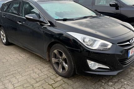 Hyundai i40 114.000 km 6.200 &euro; Wolfenbüttel (Halchter) 38304