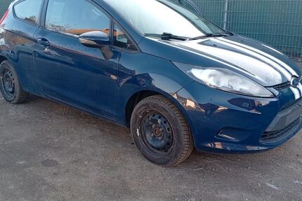 Ford Fiesta 211.000 km 1.699 &euro; Hanau 63452