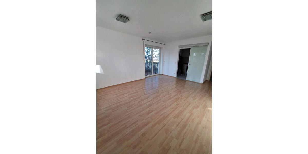 Etagenwohnung Schrobenhausen - 3 Zimmer, 74 m&sup2;, 295.000&euro; | Angebot:26120572