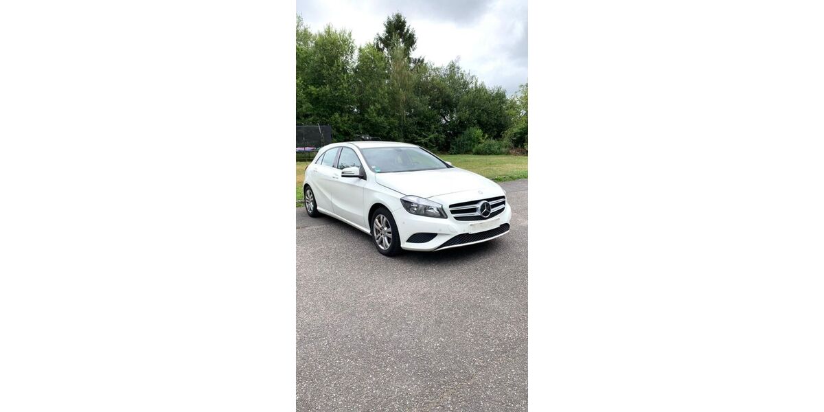 Mercedes-Benz A 200 254.705 km 5.499 &euro; Niederwambach 57614