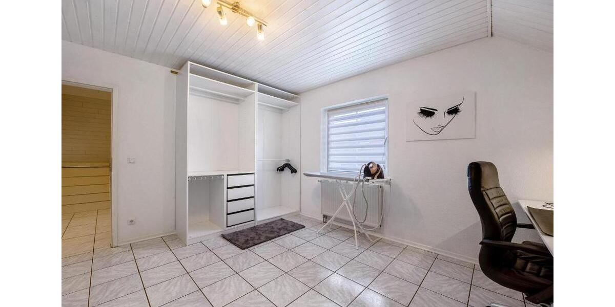 Einfamilienhaus Schleiden - 5.5 Zimmer, 175 m&sup2;, 1.560&euro; | Angebot:26126581