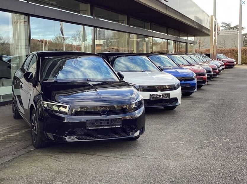 Opel Corsa 16.921 km 17.980 € Rüsselsheim 65428