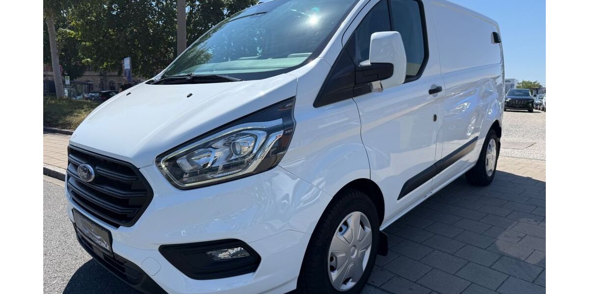 Ford Transit Custom 149.988 km 15.900 &euro; Fürth 90763