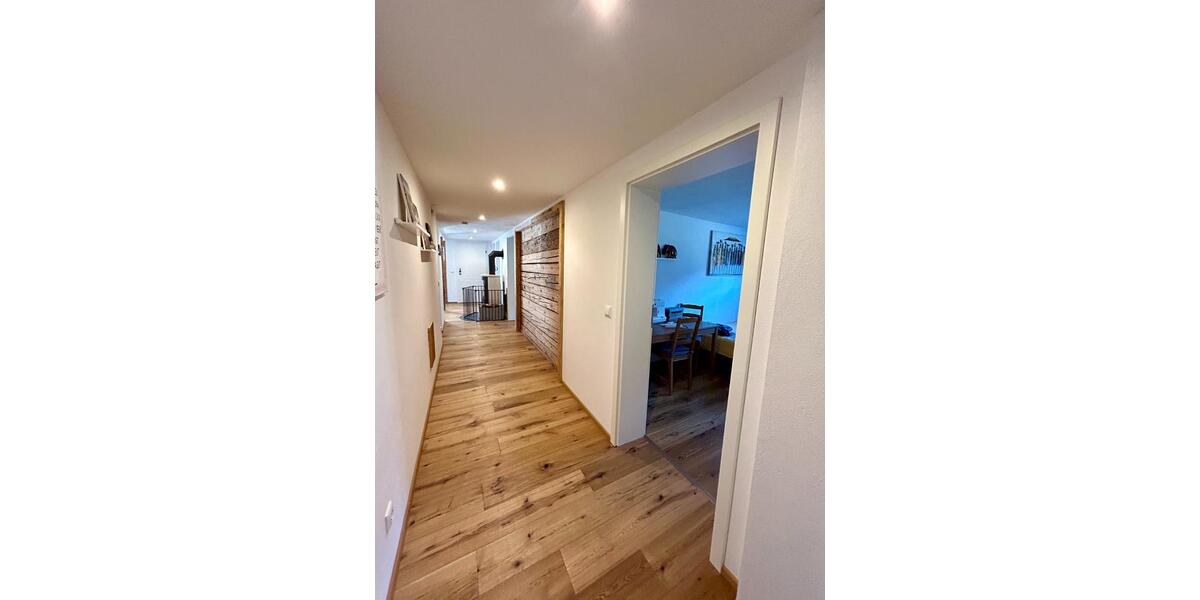 Platz wie im eigenen Haus: 6 Zi 155m² kernsanierte Altbauwohnung 6 zimmer