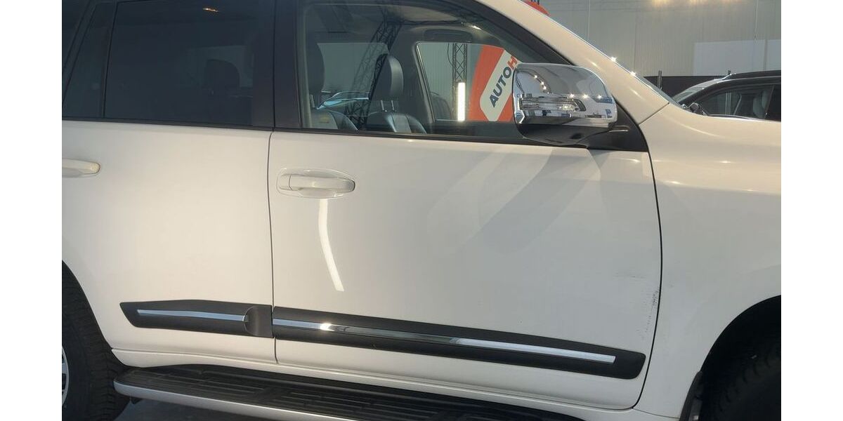 Toyota Land Cruiser 112.943 km 22.999 &euro; Glan-Münchweiler-Bettenhausen 66907