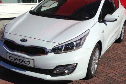 Kia pro ceed / ProCeed 122.733 km 7.885 &euro; Hamburg 22049