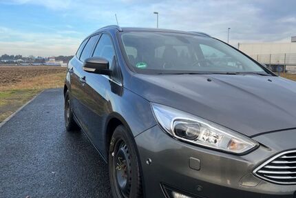 Ford Focus 180.000 km 6.990 &euro; Cottbus 03046
