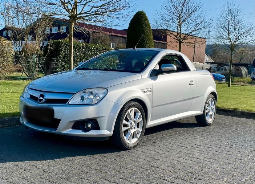 Opel Tigra 72.000 km 4.890 &euro; Eitorf 53783