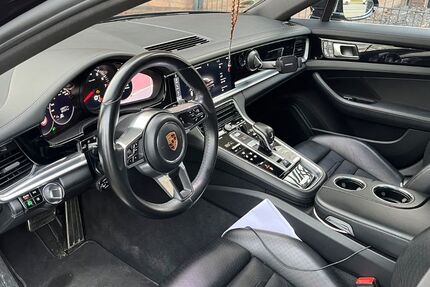 Porsche Panamera 163.000 km 53.500 € Oberhausen 46149