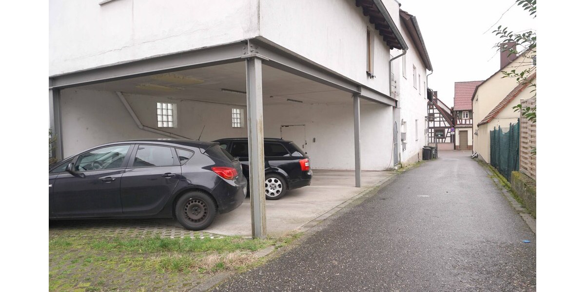 ~~ VERMIETETE ETAGENWOHNUNG IN ZWEITER BAUREIHE IN ZENTRALER LAGE ~~ 3 zimmer