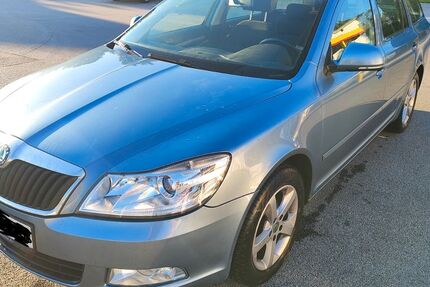 Skoda Octavia 376.000 km 2.550 &euro; Büchlberg 94124