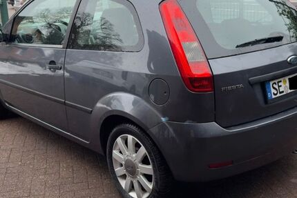 Ford Fiesta 126.000 km 1.350 &euro; Kayhude 23863