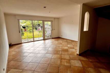 Haus Ludwigsfelde - 4 Zimmer, 125 m&sup2;, 2.000&euro; | Angebot:26884904