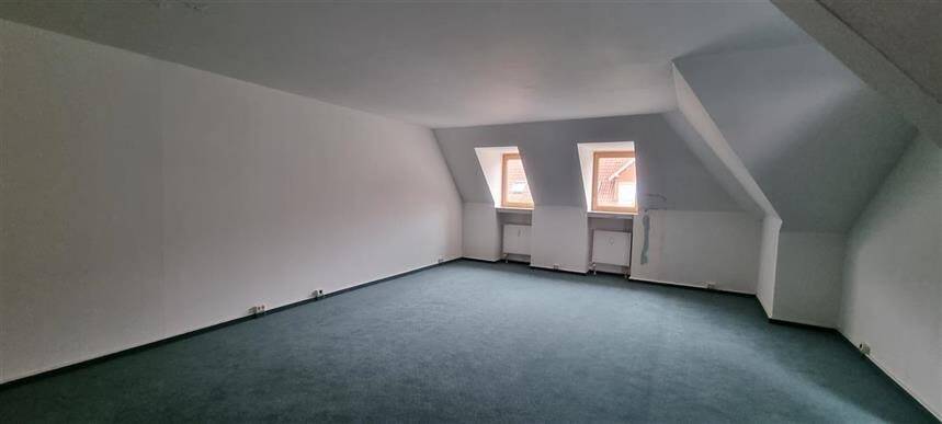 Gewerbeobjekt Strasburg - 9 Zimmer, 295.000&euro; | Angebot:26858916
