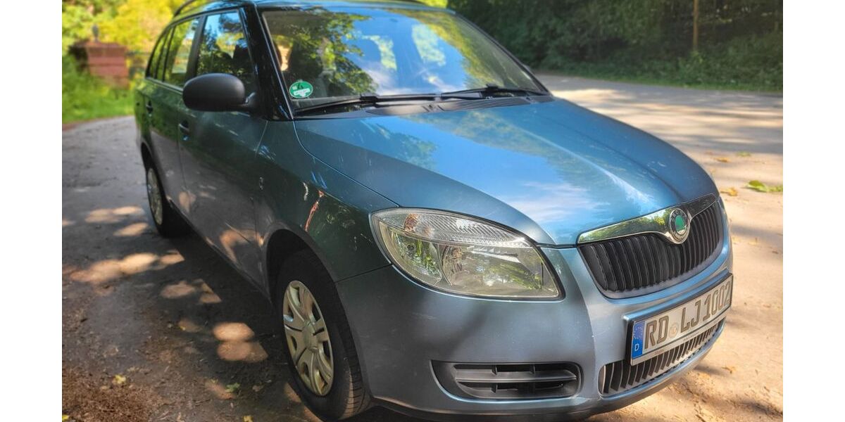 Skoda Fabia 262.422 km 800 &euro; Westensee 24259
