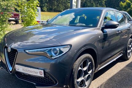 Alfa Romeo Stelvio 38.550 km 35.990 € Schwäbisch Gmünd 73527