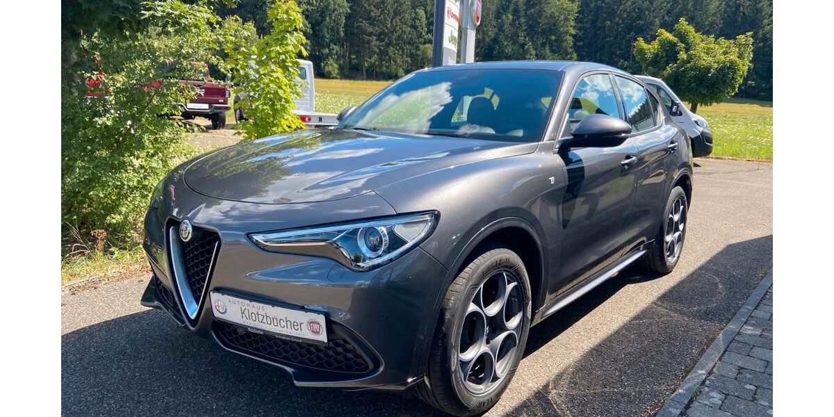 Alfa Romeo Stelvio 38.550 km 35.990 € Schwäbisch Gmünd 73527