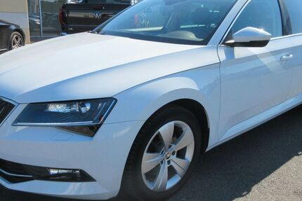 Skoda Superb 191.280 km 9.100 &euro; Tauberbischofsheim 97941