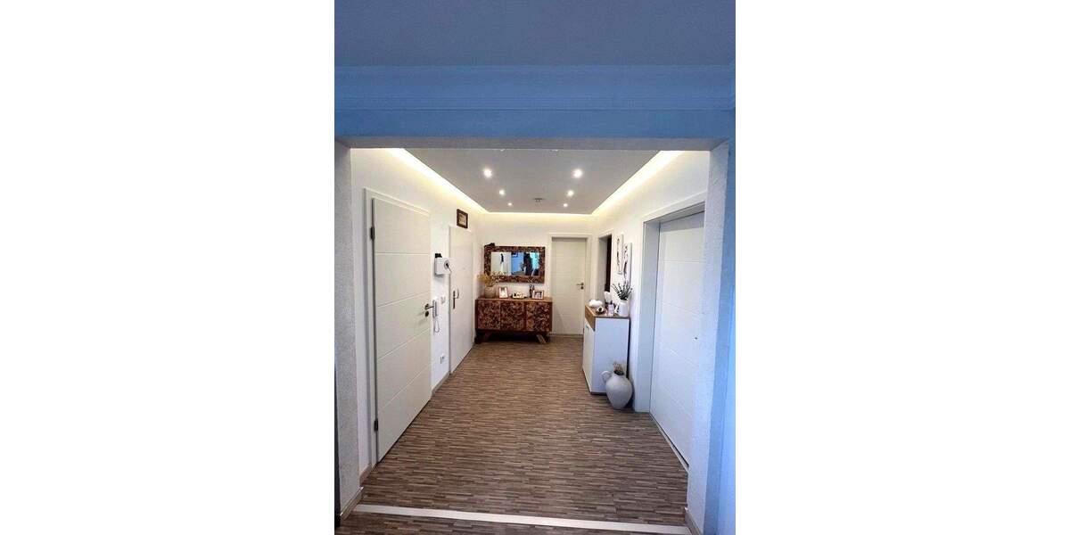 Etagenwohnung Pforzheim Südoststadt - 3 Zimmer, 96 m&sup2;, 349.000&euro; | Angebot:25361665