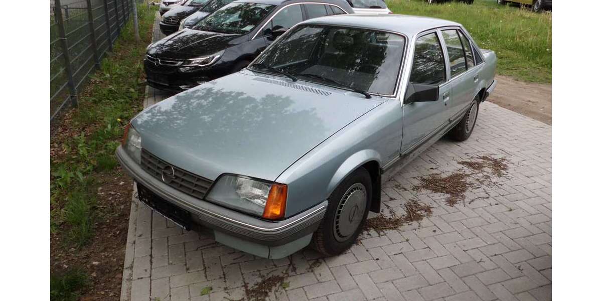 Opel Rekord 84.000 km 5.499 &euro; Schierhorn 21271