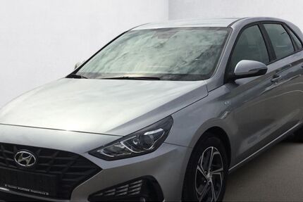 Hyundai i30 35.164 km 16.990 &euro; Regensburg 93055