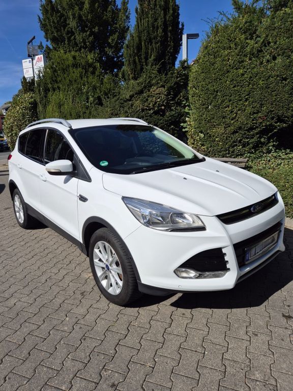 Ford Kuga 156.000 km 10.500 € Remscheid 42853
