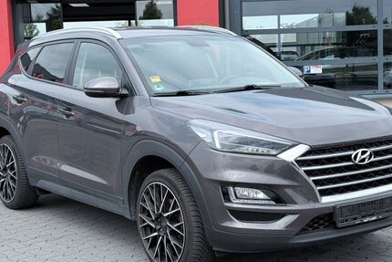 Hyundai TUCSON 99.000 km 14.690 &euro; Helmstedt 38350