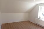 Dachgeschoßwohnung Schiffweiler - 1 Zimmer, 40 m&sup2;, 530&euro; | Angebot:26407580