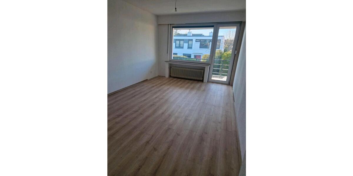Reihenhaus Mönchengladbach Ost - 4 Zimmer, 111 m&sup2;, 1.400&euro; | Angebot:24768928