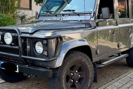 Land Rover Defender 137.000 km 41.980 € Muggensturm 76461