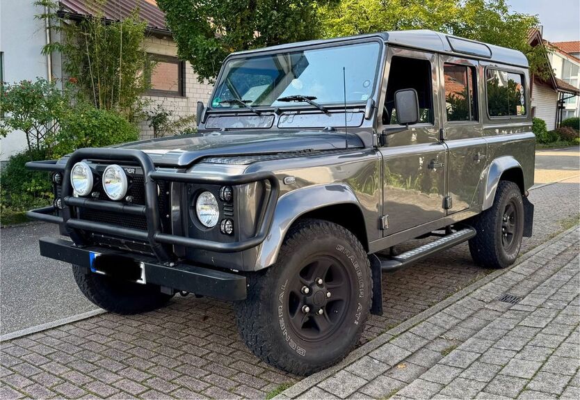 Land Rover Defender 137.000 km 41.980 € Muggensturm 76461