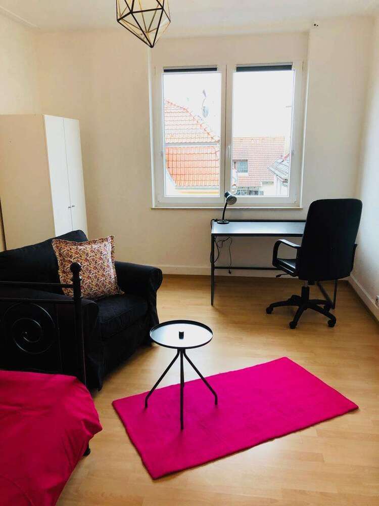 Wohnung zum Mieten in Stuttgart 565 € 19 m²