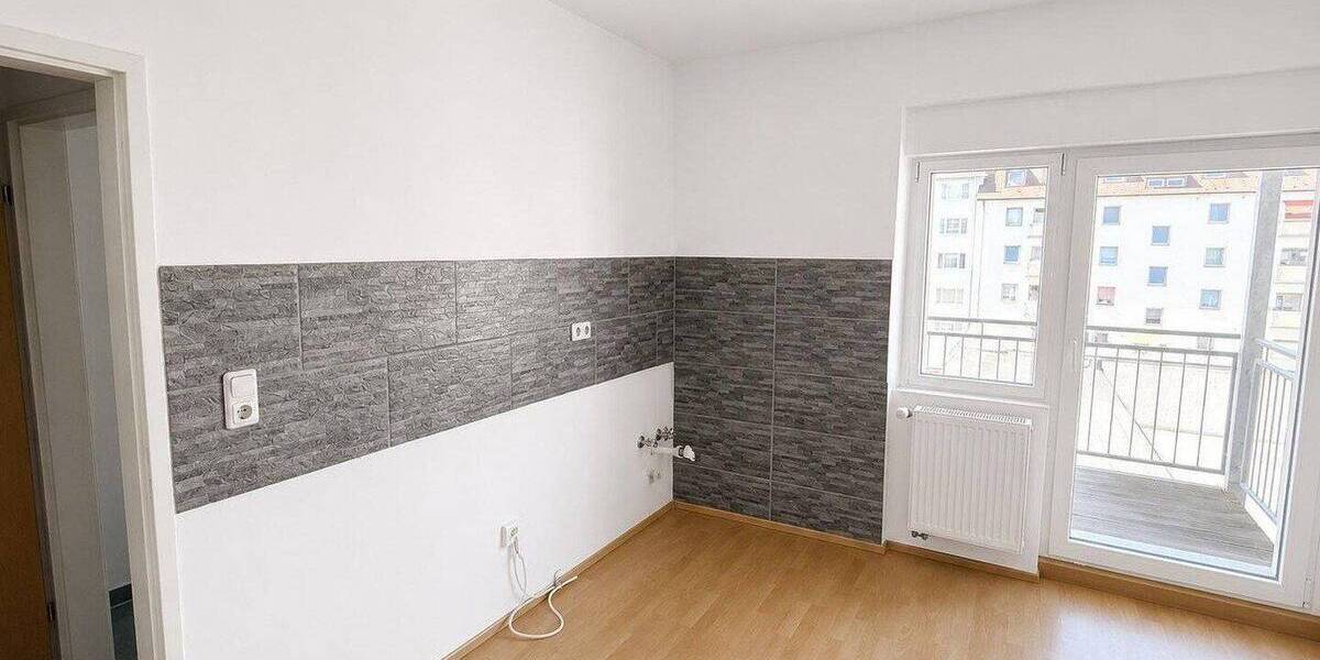 Etagenwohnung Schweinfurt Innenstadt - 4 Zimmer, 140 m&sup2;, 1.450&euro; | Angebot:26882885