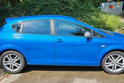 Seat Leon 111.122 km 6.899 € Crossen 07613