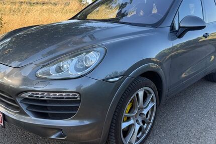 Porsche Cayenne 259.000 km 13.950 &euro; Korntal 70825