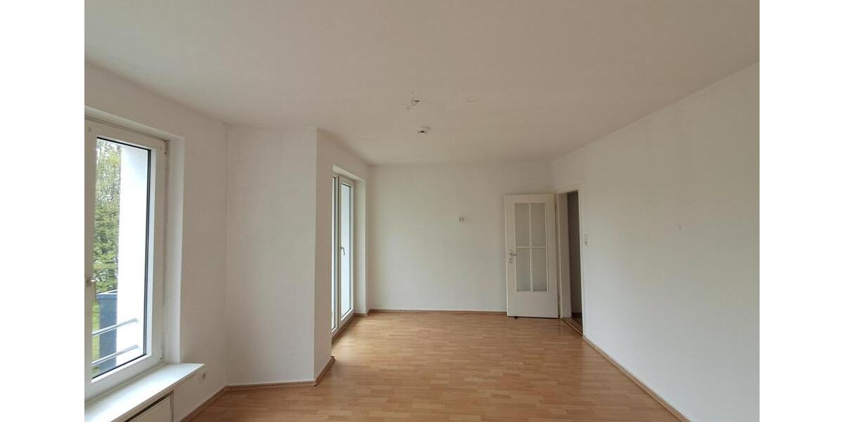 Etagenwohnung Bremerhaven Geestemünde - 3 Zimmer, 65 m&sup2;, 715&euro; | Angebot:26534543