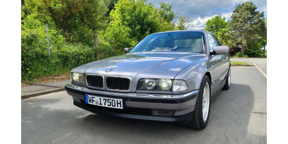 BMW 750 302.000 km 14.750 &euro; Elbe 38274