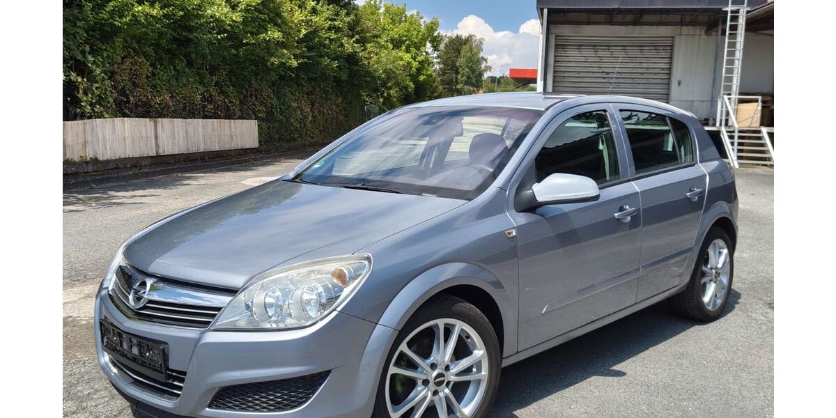 Opel Astra 135.000 km 1.700 &euro; Rödental 96472
