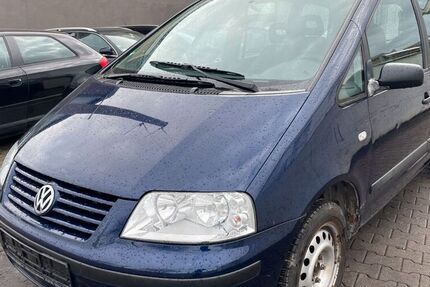 VW Sharan