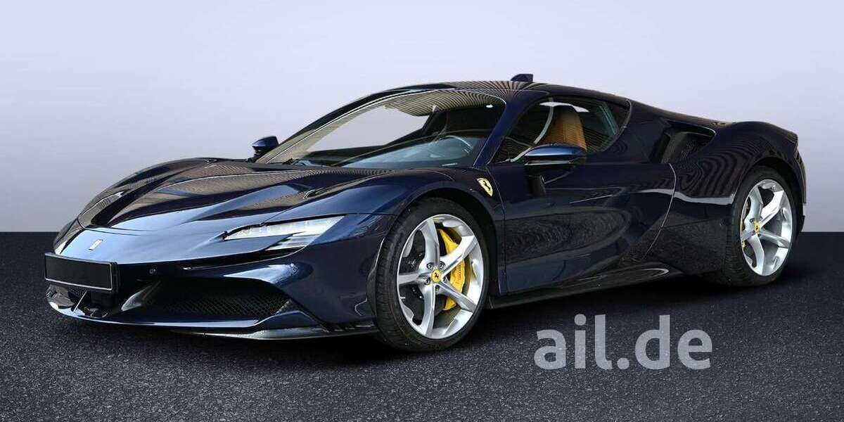 Ferrari SF90 Stradale 4.565 km 391.000 &euro; Grünwald 82031