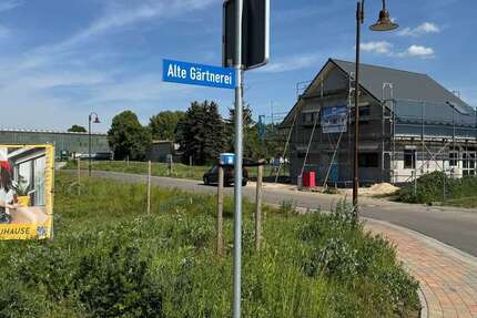 Grundstück zu verkaufen in Naunhof 149.500 € 512 m²