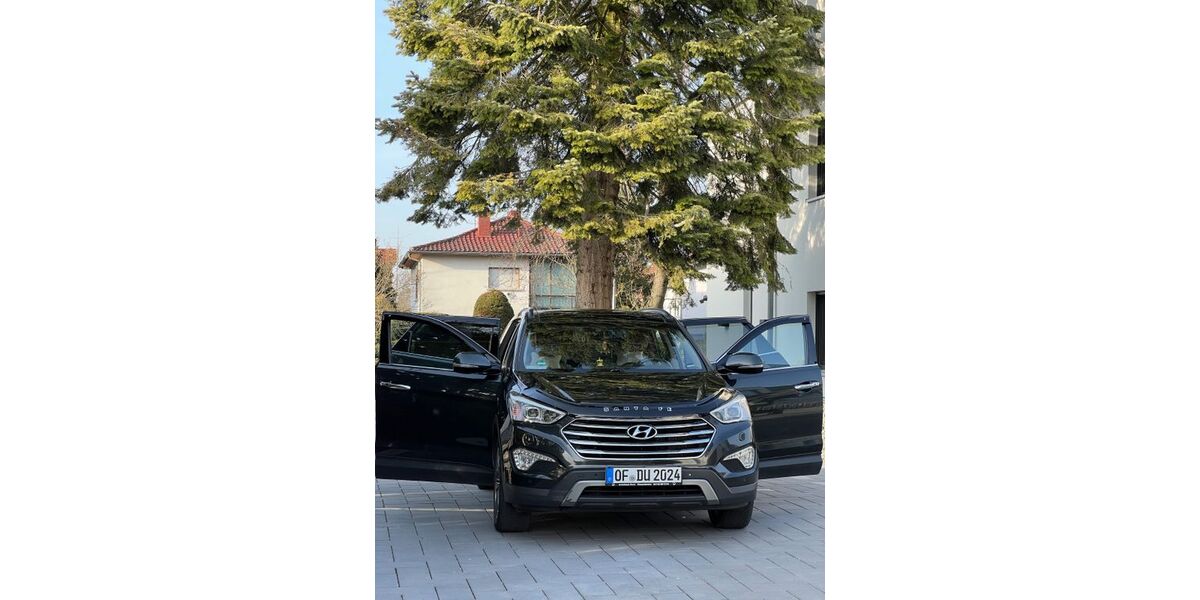 Hyundai Grand Santa Fe 260.000 km 15.000 &euro; Offenbach am Main 63075